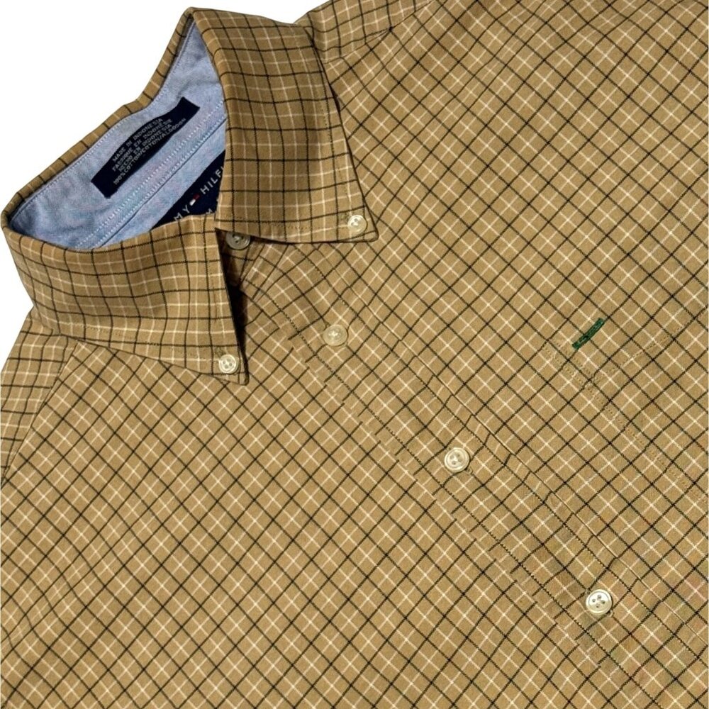 Tommy Hilfiger Mens Size M Plaid Button-Up Shirt‎ Beige Long Sleeve Excellent